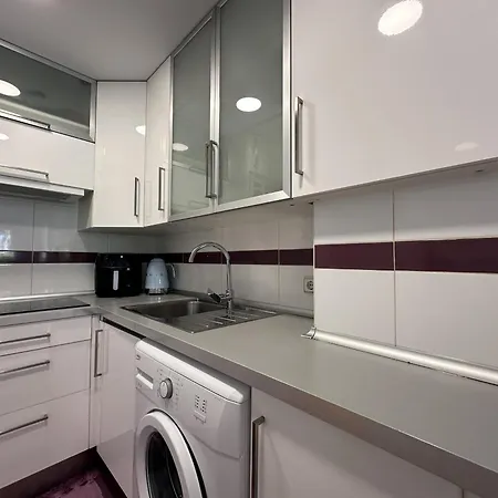 Great Terrace Apartment *